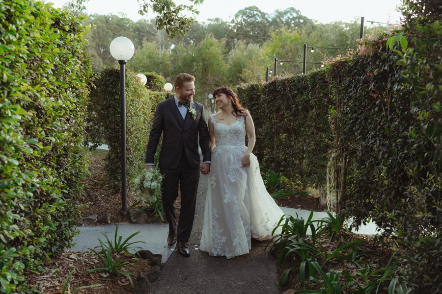 AngelaBrushePhotography_WEDDING_J&D_310826_SNEAKPEEKS-111.jpg