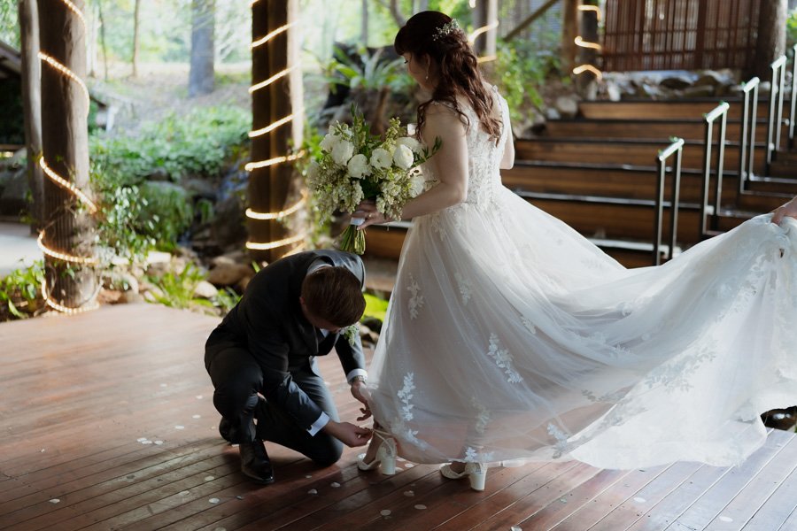 AngelaBrushePhotography_WEDDING_J&D_310826_SNEAKPEEKS-112.jpg