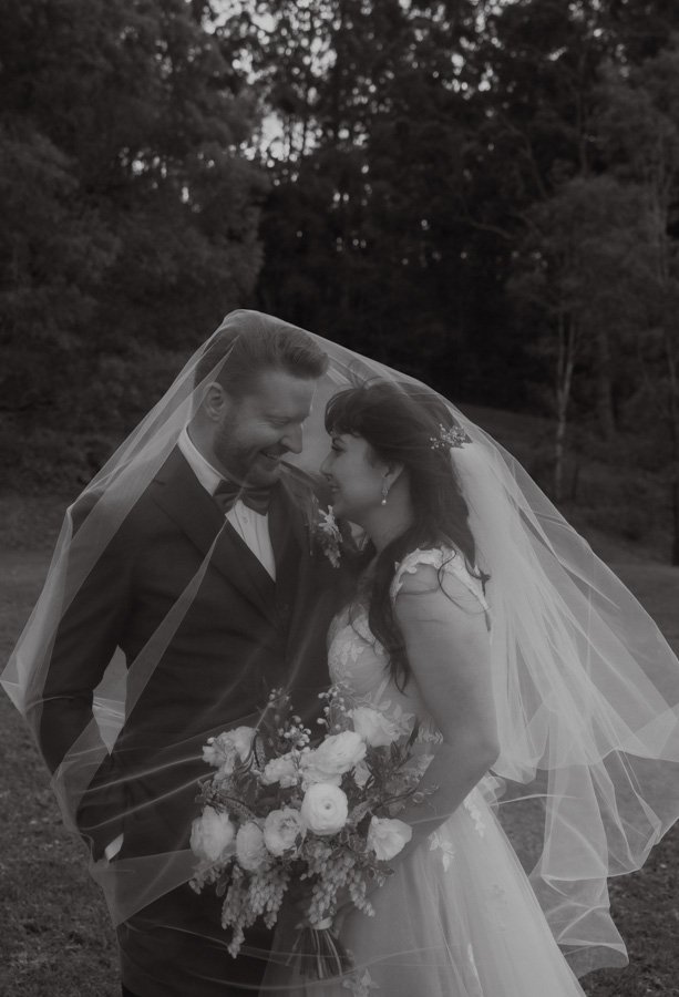 AngelaBrushePhotography_WEDDING_J&D_310826_SNEAKPEEKS-138.jpg
