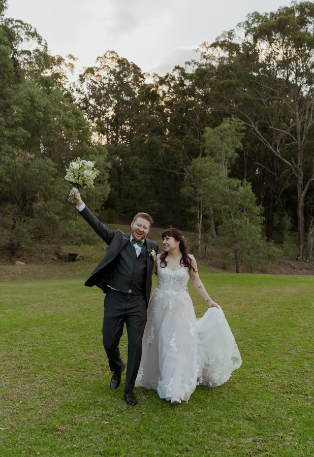 AngelaBrushePhotography_WEDDING_J&D_310826_SNEAKPEEKS-148.jpg