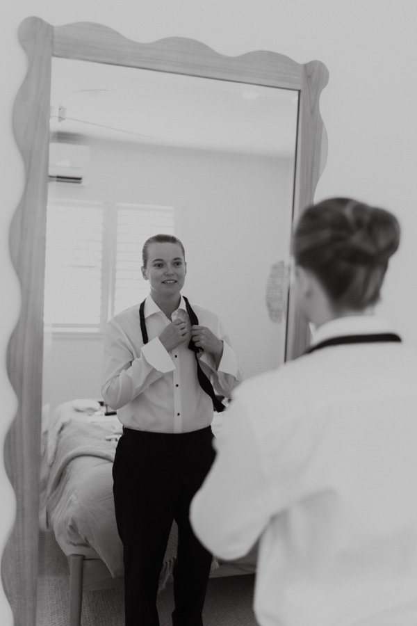 AngelaBrushePhotography_WEDDING_M&T_190926_SNEAKPEEKS-12.jpg