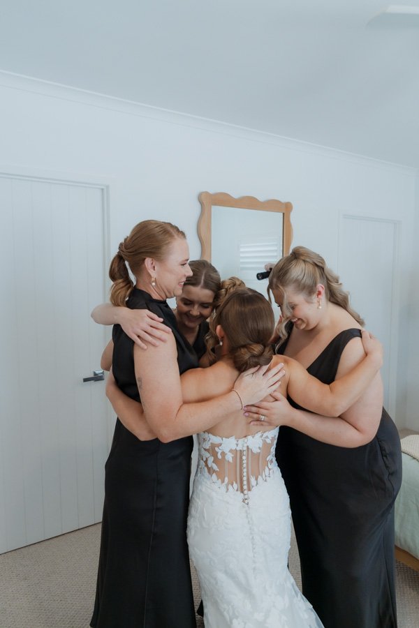 AngelaBrushePhotography_WEDDING_M&T_190926_SNEAKPEEKS-37.jpg