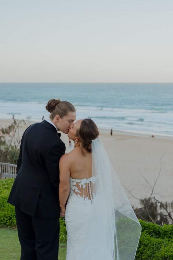 AngelaBrushePhotography_WEDDING_M&T_190926_SNEAKPEEKS-135.jpg