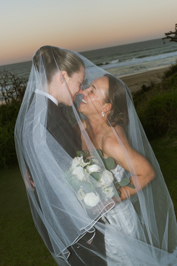 AngelaBrushePhotography_WEDDING_M&T_190926_SNEAKPEEKS-165.jpg