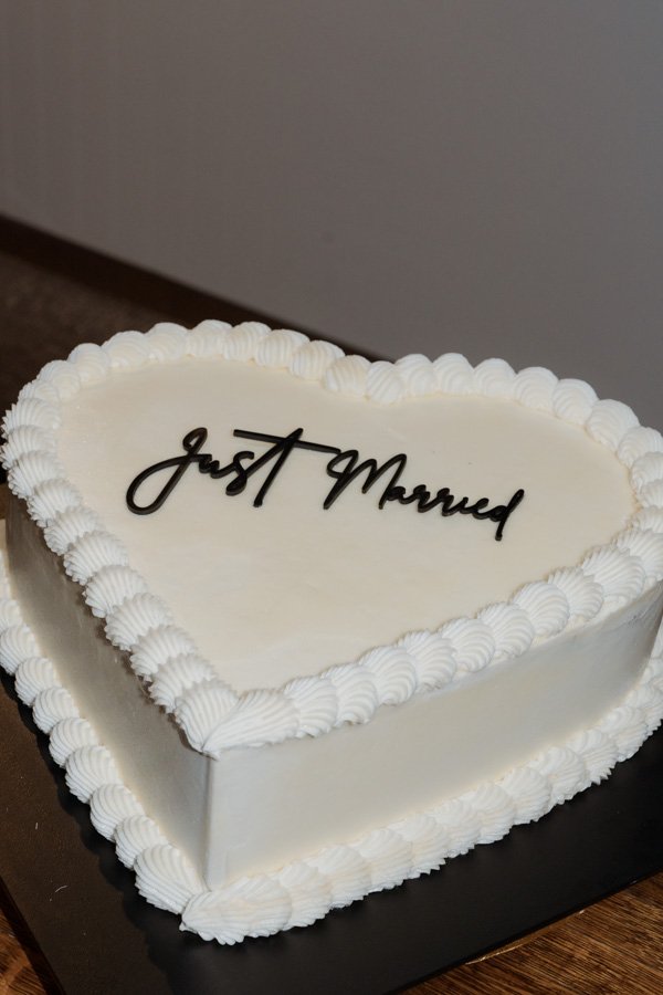 AngelaBrushePhotography_WEDDING_M&T_190926_SNEAKPEEKS-185.jpg