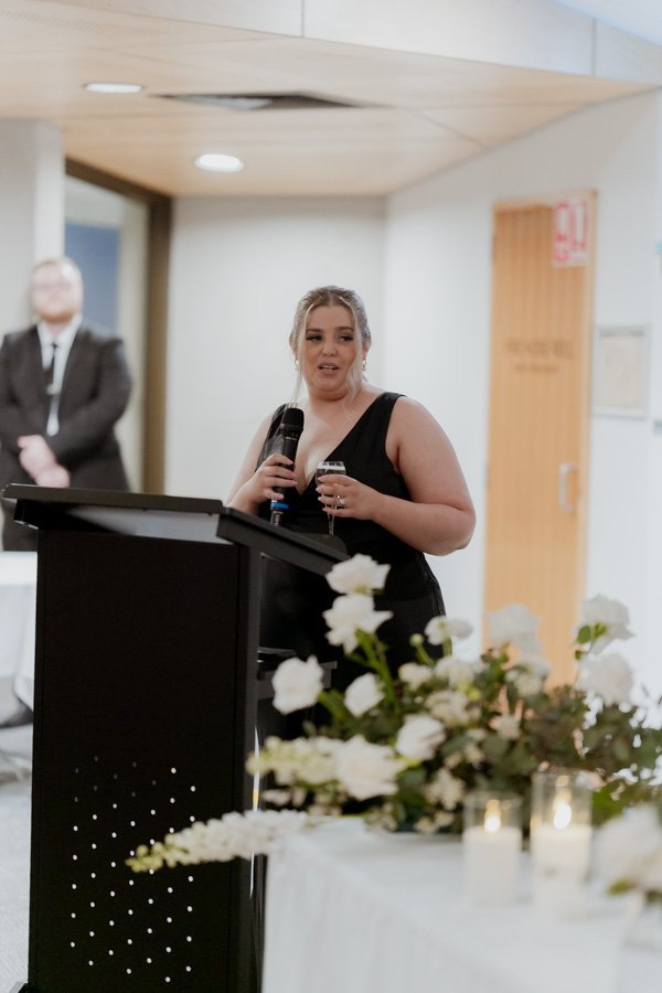 AngelaBrushePhotography_WEDDING_M&T_190926_SNEAKPEEKS-186.jpg