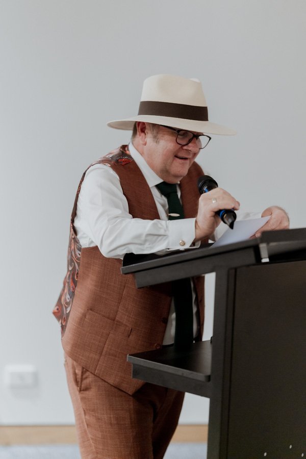 AngelaBrushePhotography_WEDDING_M&T_190926_SNEAKPEEKS-201.jpg