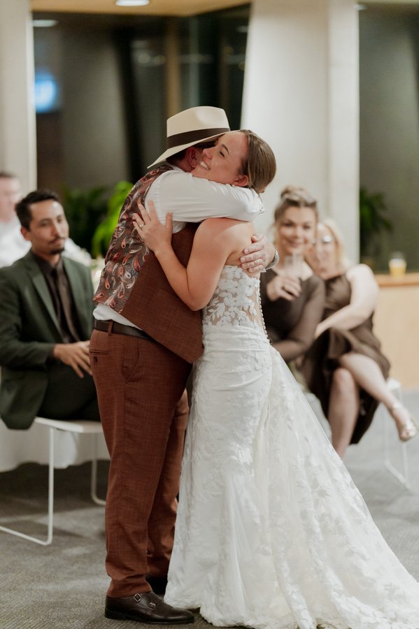 AngelaBrushePhotography_WEDDING_M&T_190926_SNEAKPEEKS-202.jpg