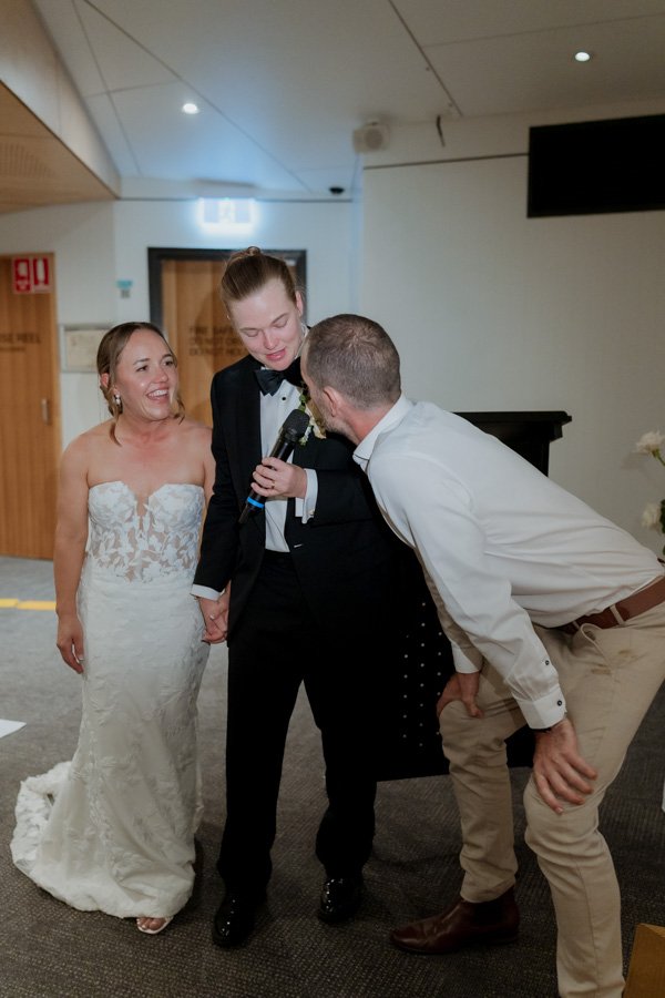 AngelaBrushePhotography_WEDDING_M&T_190926_SNEAKPEEKS-204.jpg