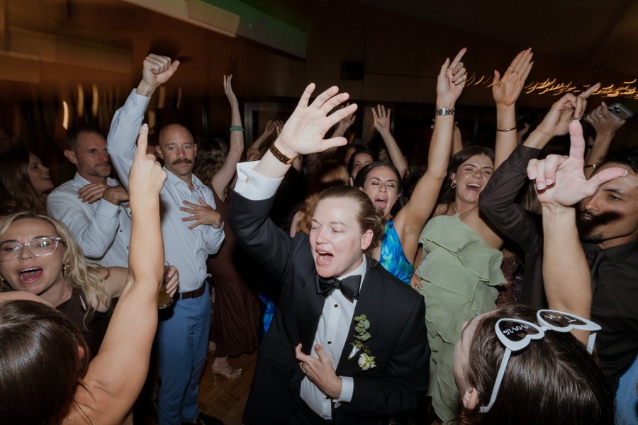 AngelaBrushePhotography_WEDDING_M&T_190926_SNEAKPEEKS-211.jpg