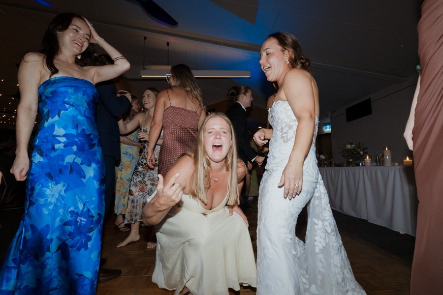 AngelaBrushePhotography_WEDDING_M&T_190926_SNEAKPEEKS-216.jpg
