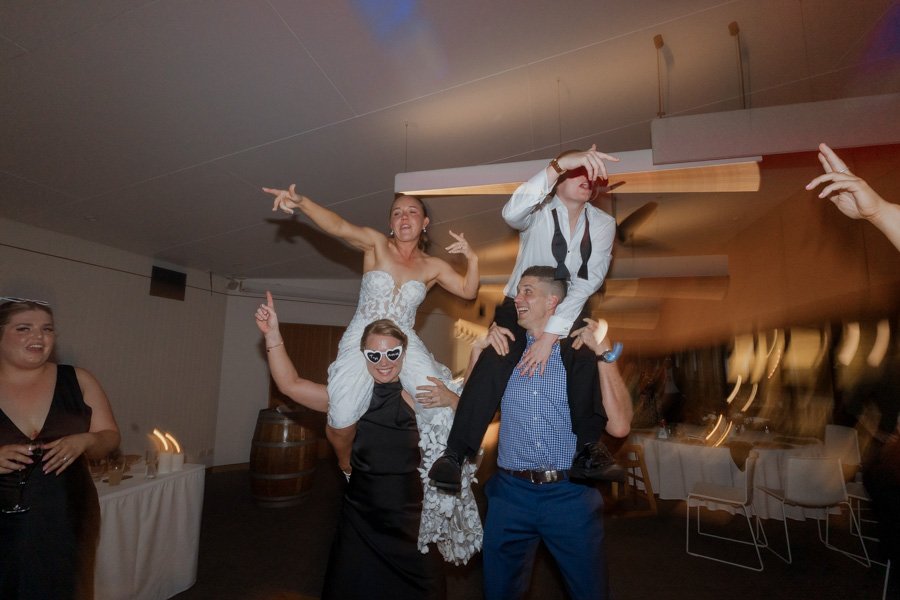 AngelaBrushePhotography_WEDDING_M&T_190926_SNEAKPEEKS-226.jpg