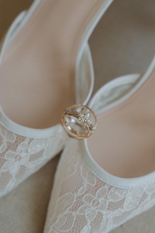 AngelaBrushePhotography_WEDDING_R&C_230926_SNEAKPEEKS-22.jpg