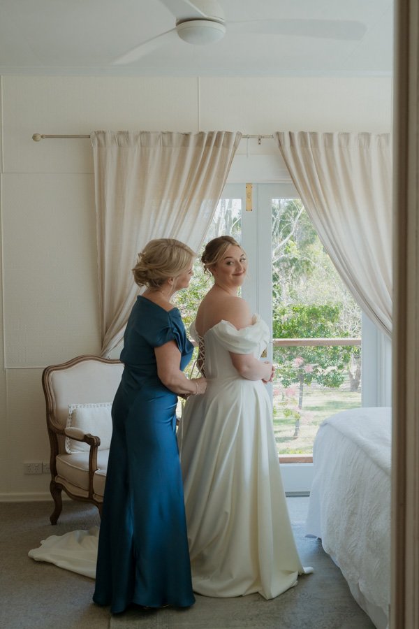 AngelaBrushePhotography_WEDDING_R&C_230926_SNEAKPEEKS-33.jpg