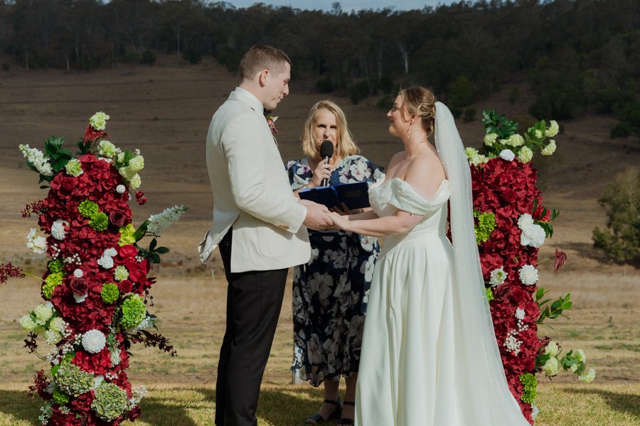 AngelaBrushePhotography_WEDDING_R&C_230926_SNEAKPEEKS-65.jpg