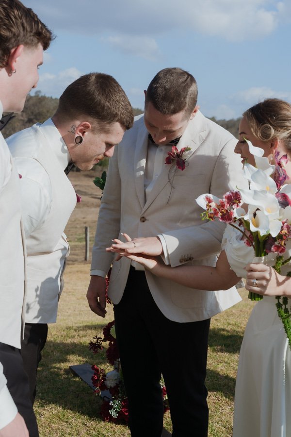 AngelaBrushePhotography_WEDDING_R&C_230926_SNEAKPEEKS-77.jpg