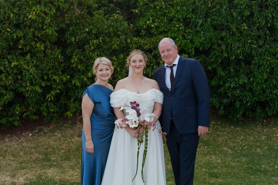 AngelaBrushePhotography_WEDDING_R&C_230926_SNEAKPEEKS-92.jpg