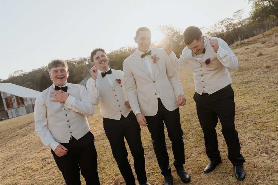 AngelaBrushePhotography_WEDDING_R&C_230926_SNEAKPEEKS-105.jpg