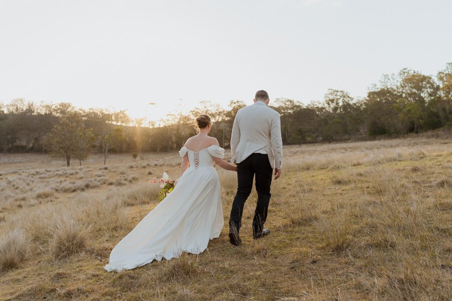 AngelaBrushePhotography_WEDDING_R&C_230926_SNEAKPEEKS-118.jpg