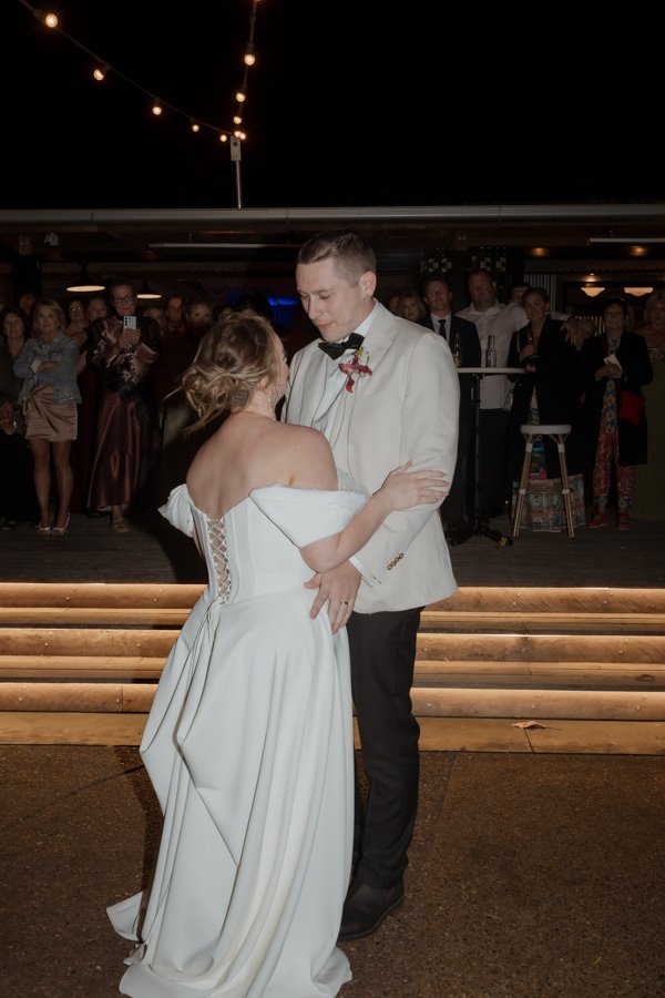 AngelaBrushePhotography_WEDDING_R&C_230926_SNEAKPEEKS-158.jpg