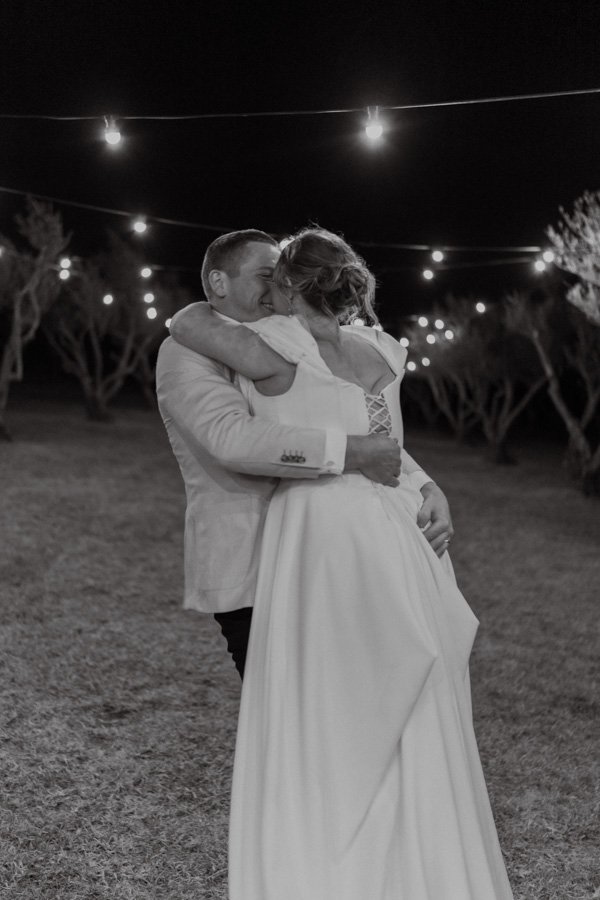AngelaBrushePhotography_WEDDING_R&C_230926_SNEAKPEEKS-152.jpg