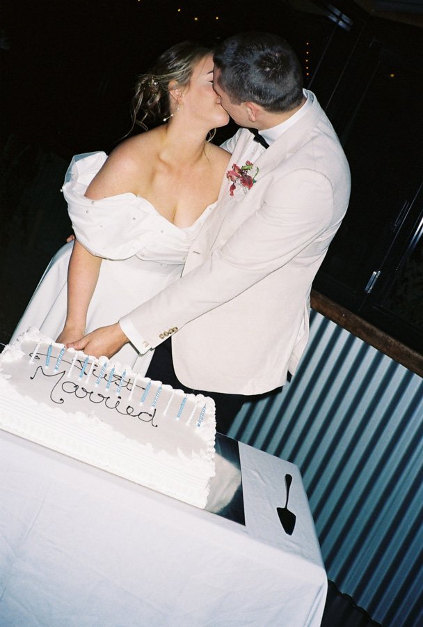 AngelaBrushePhotography_WEDDING_35mm-film-photography-4.jpg