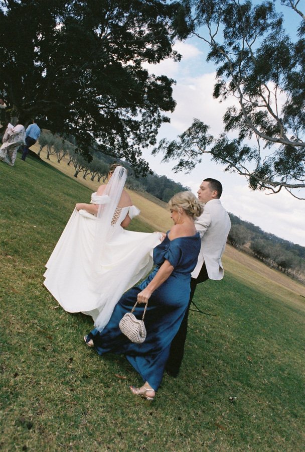AngelaBrushePhotography_WEDDING_35mm-film-photography-24.jpg
