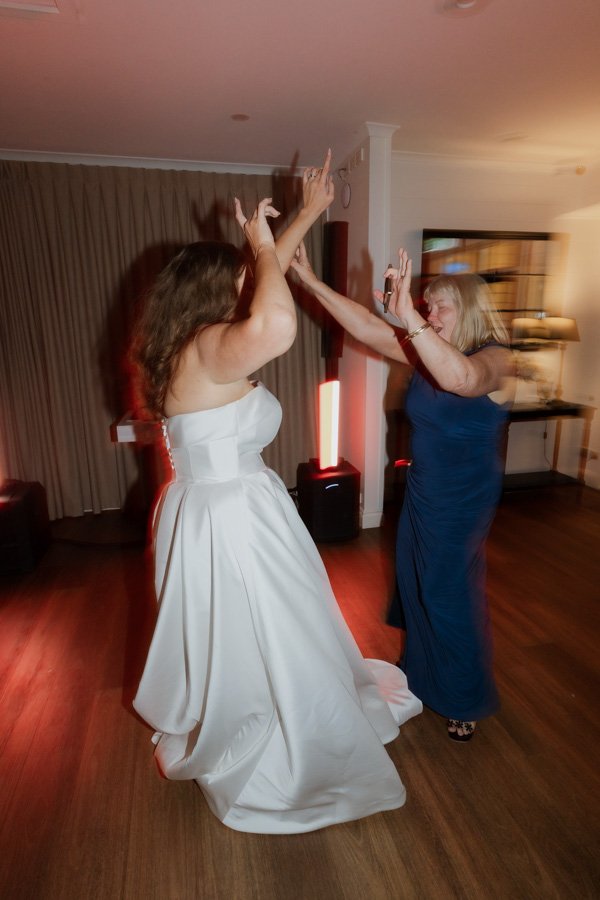 AngelaBrushePhotography_WEDDING_A&M_240926_SNEAKPEEKS-158.jpg