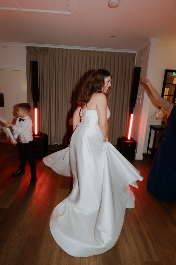 AngelaBrushePhotography_WEDDING_A&M_240926_SNEAKPEEKS-159.jpg