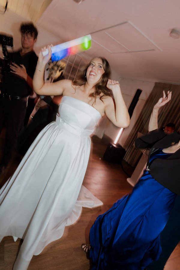 AngelaBrushePhotography_WEDDING_A&M_240926_SNEAKPEEKS-160.jpg
