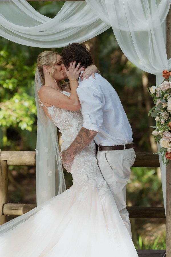 AngelaBrushePhotography_WEDDING_S&J_031026_SNEAKPEEKS-68.jpg