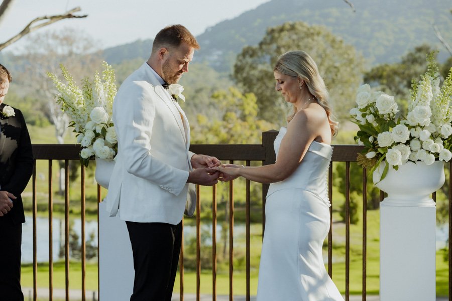 AngelaBrushePhotography_WEDDING_L&B_041026_SNEAKPEEKS-91.jpg