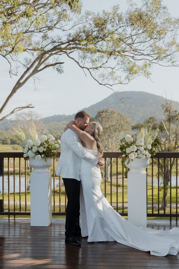 AngelaBrushePhotography_WEDDING_L&B_041026_SNEAKPEEKS-92.jpg