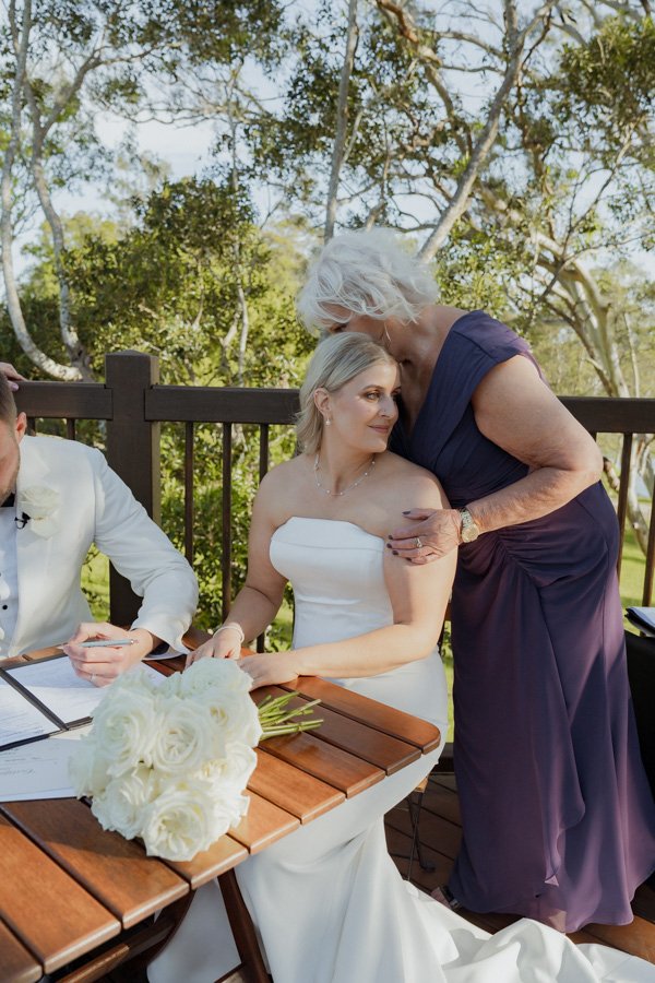 AngelaBrushePhotography_WEDDING_L&B_041026_SNEAKPEEKS-94.jpg