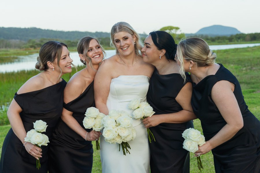 AngelaBrushePhotography_WEDDING_L&B_041026_SNEAKPEEKS-134.jpg