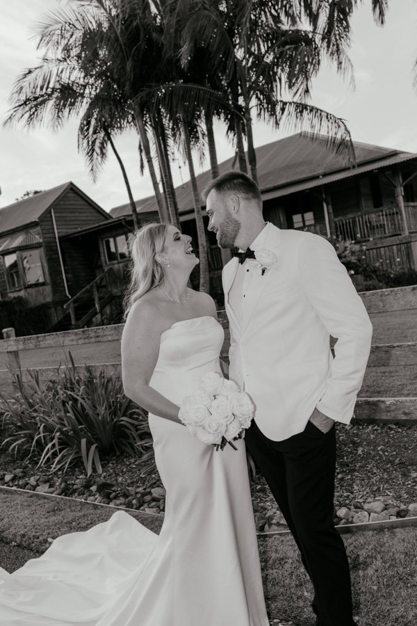AngelaBrushePhotography_WEDDING_L&B_041026_SNEAKPEEKS-142.jpg