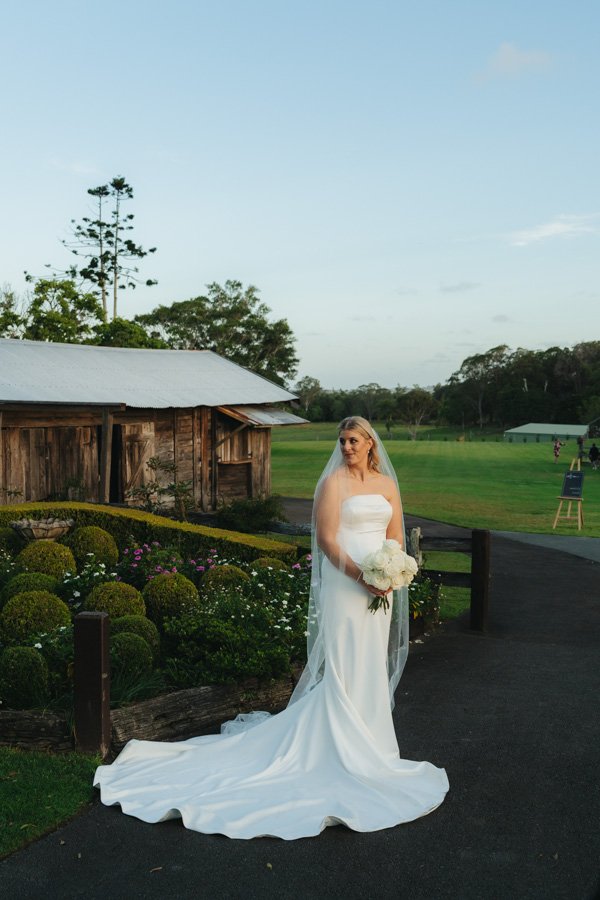 AngelaBrushePhotography_WEDDING_L&B_041026_SNEAKPEEKS-144.jpg