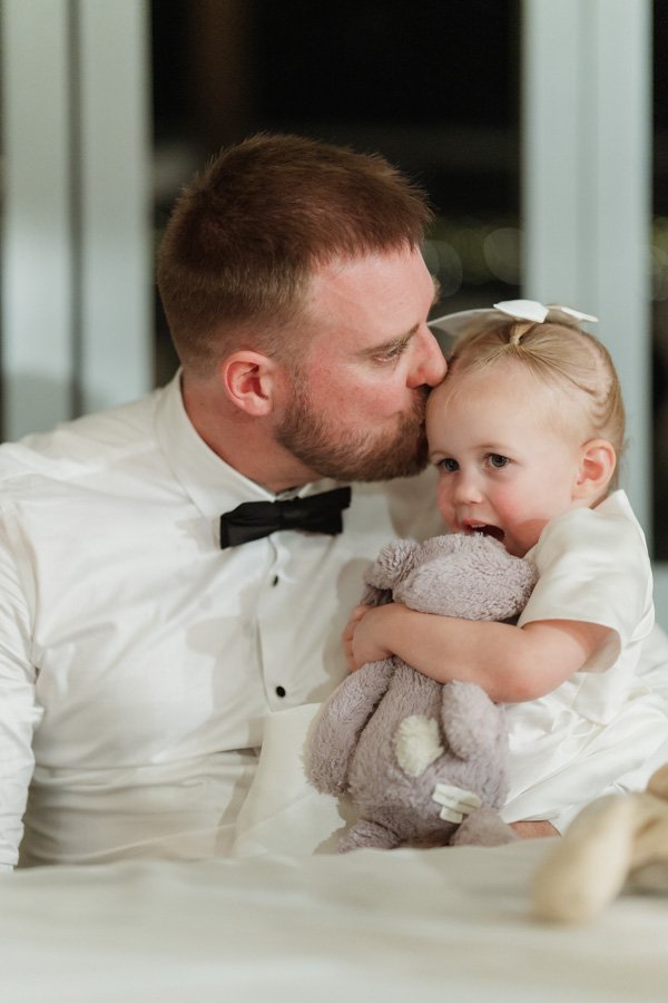 AngelaBrushePhotography_WEDDING_L&B_041026_SNEAKPEEKS-174.jpg