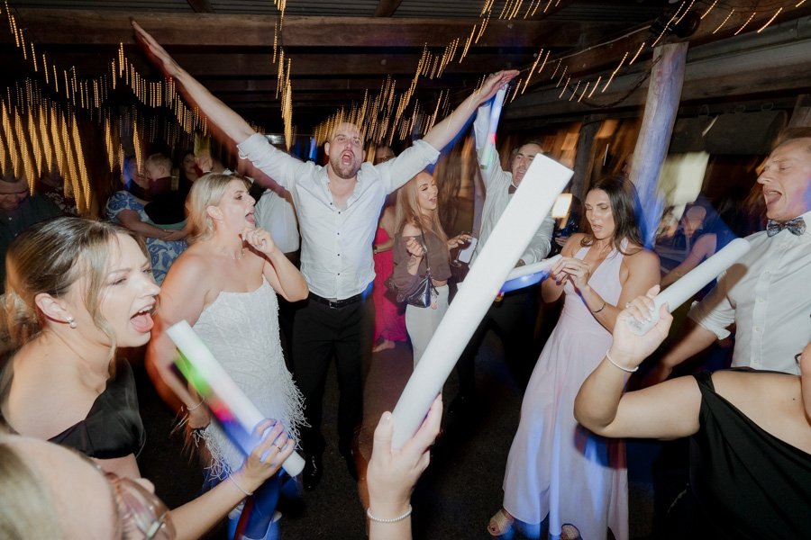 AngelaBrushePhotography_WEDDING_L&B_041026_SNEAKPEEKS-197.jpg