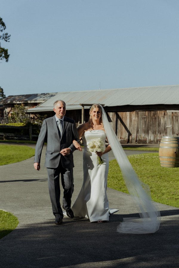 AngelaBrushePhotography_WEDDING_L&B_041026_SNEAKPEEKS-74.jpg