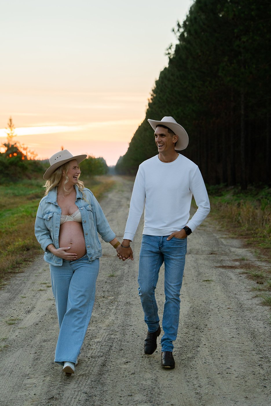 Maternity photoshoot with Sunshine Coast Photographer Angela Brushe