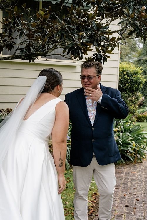 Emotional first look between bride and Dad in Maleny