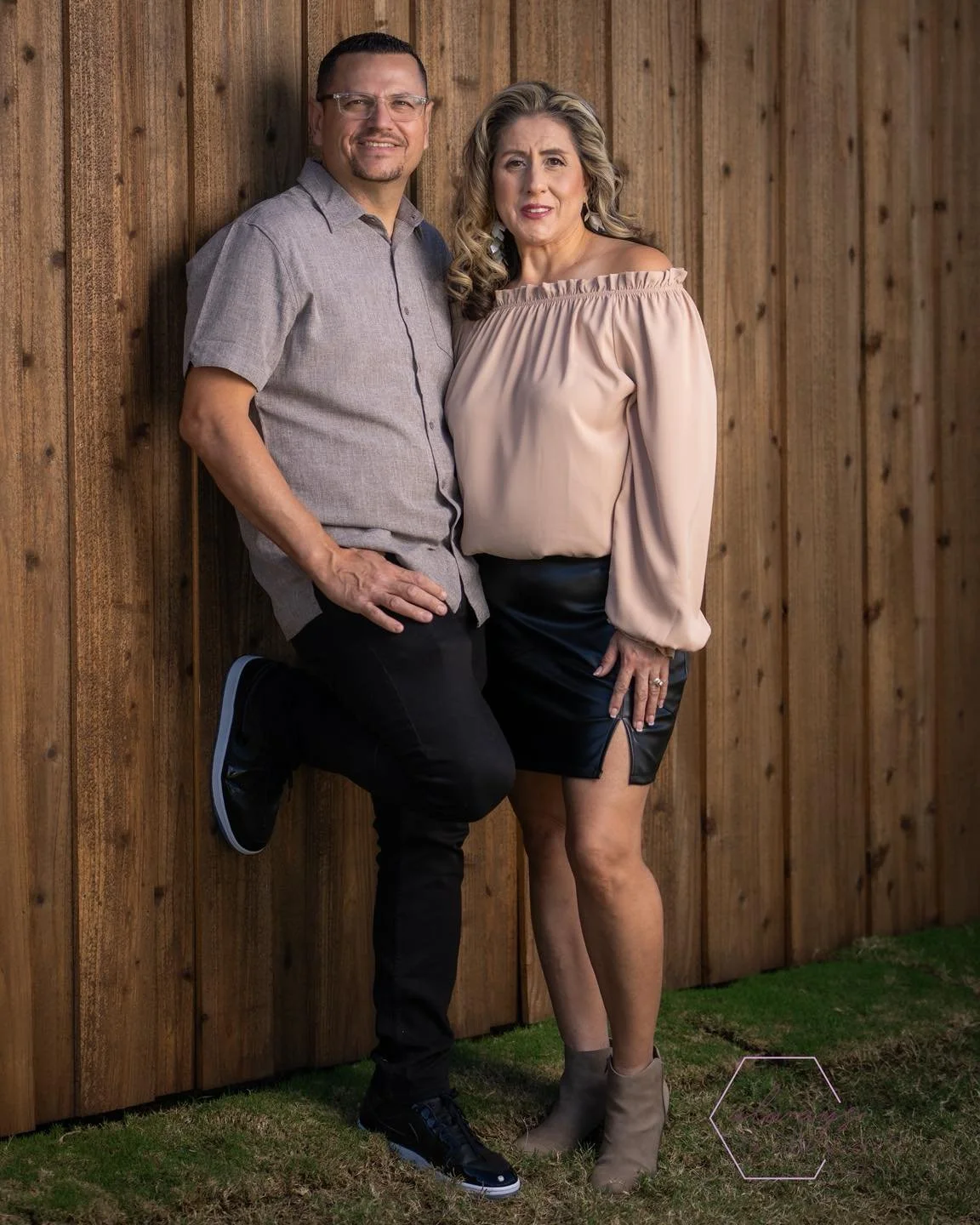 27 years of love, laughter, and happily ever after 💍✨
Celebrating this beautiful couple and the incredible journey they&rsquo;ve shared together.
Thank you for letting us capture your timeless love story &mdash; here&rsquo;s to many more chapters! ?