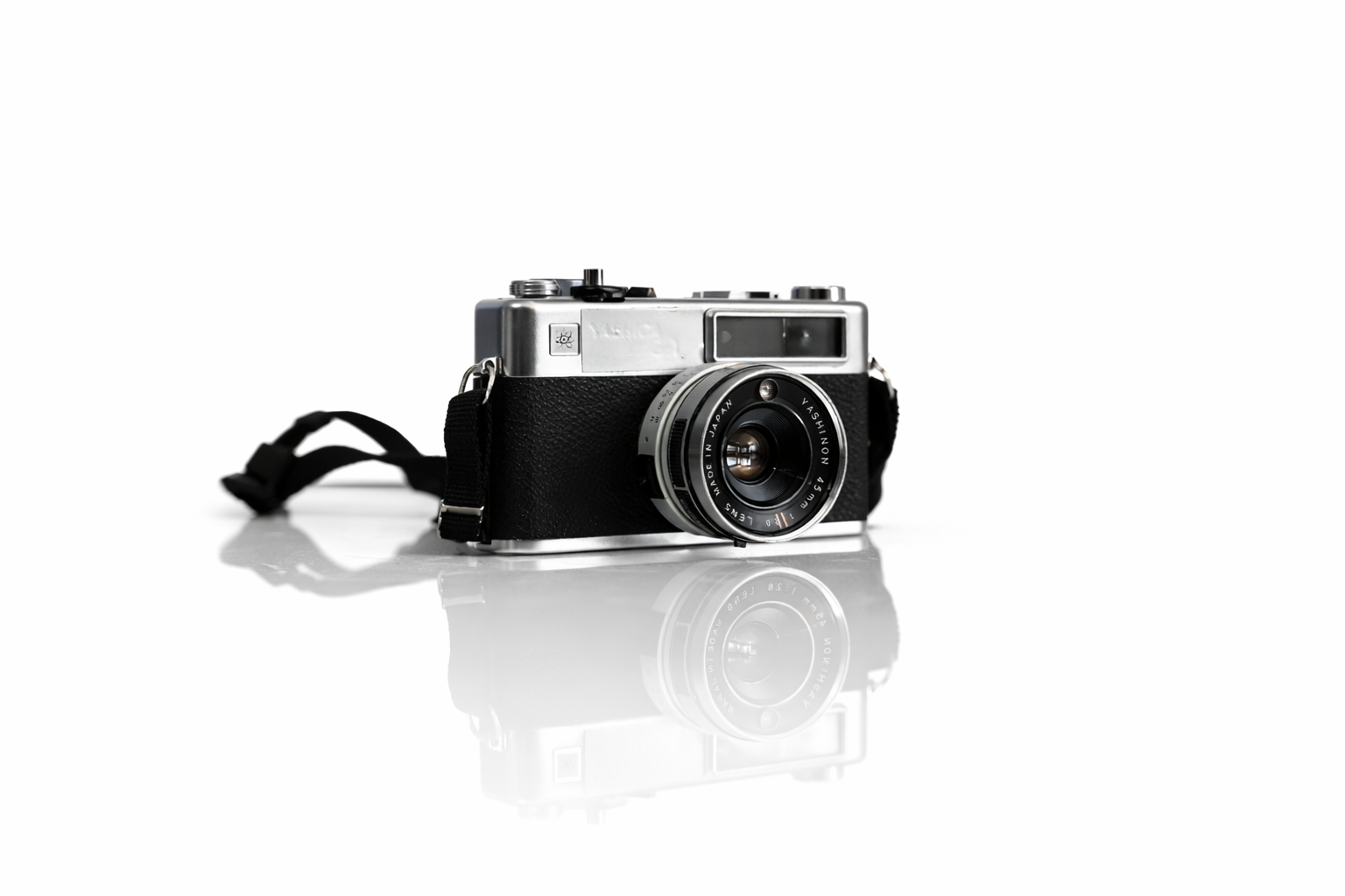 Canon Canonet QL17 Rangefinder Camera