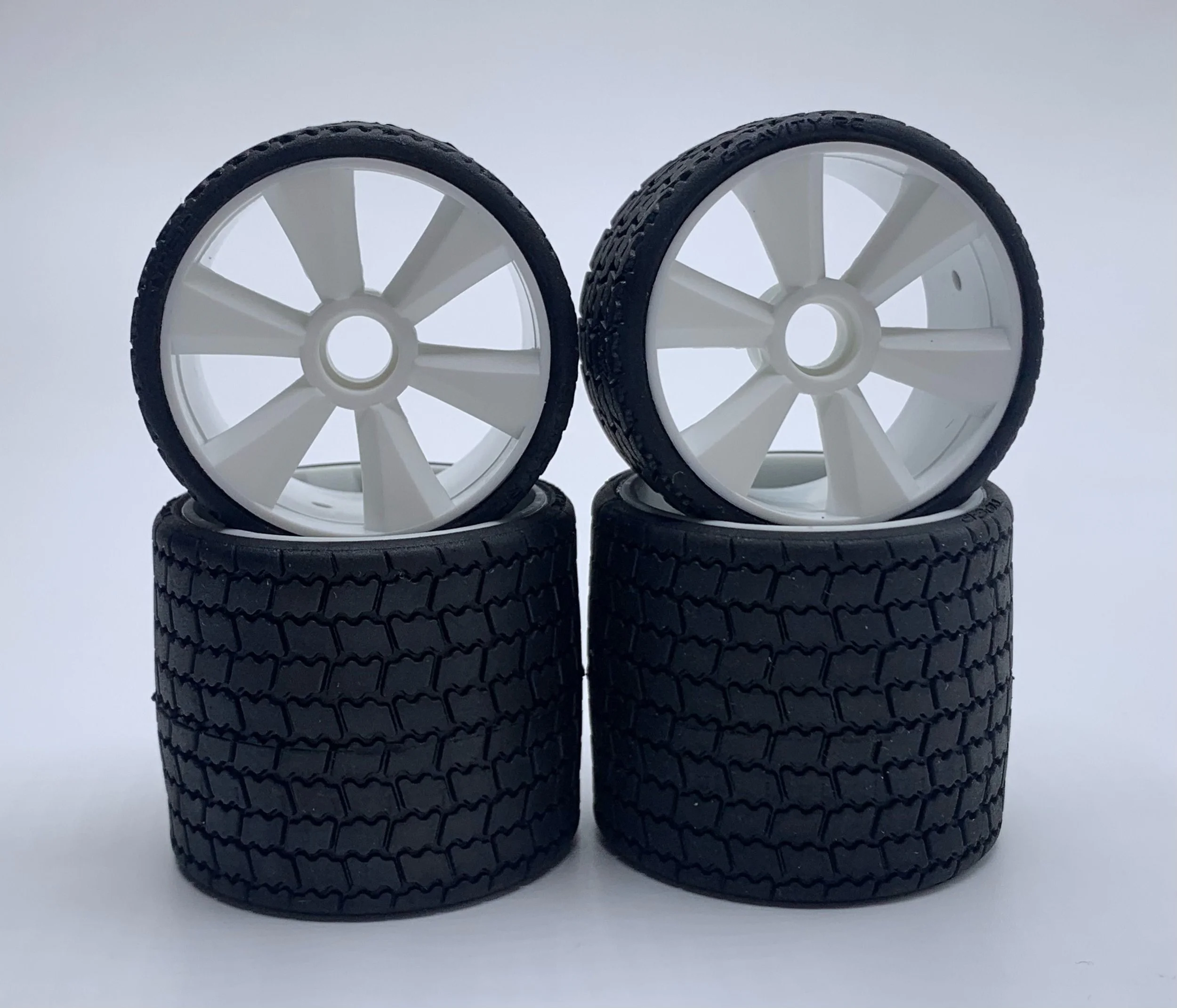 Type12 12th scale rubber tires (4) White wheel Pre Glued - GRC142W