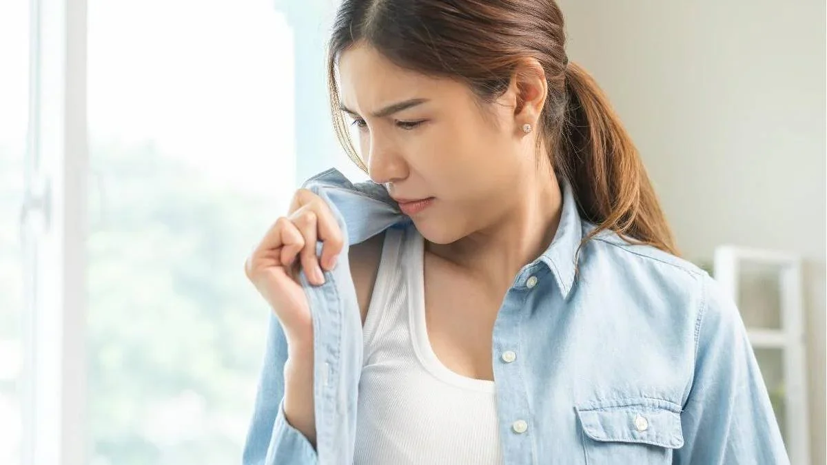 Why Your House Smells Dusty Even After Cleaning in Singapore