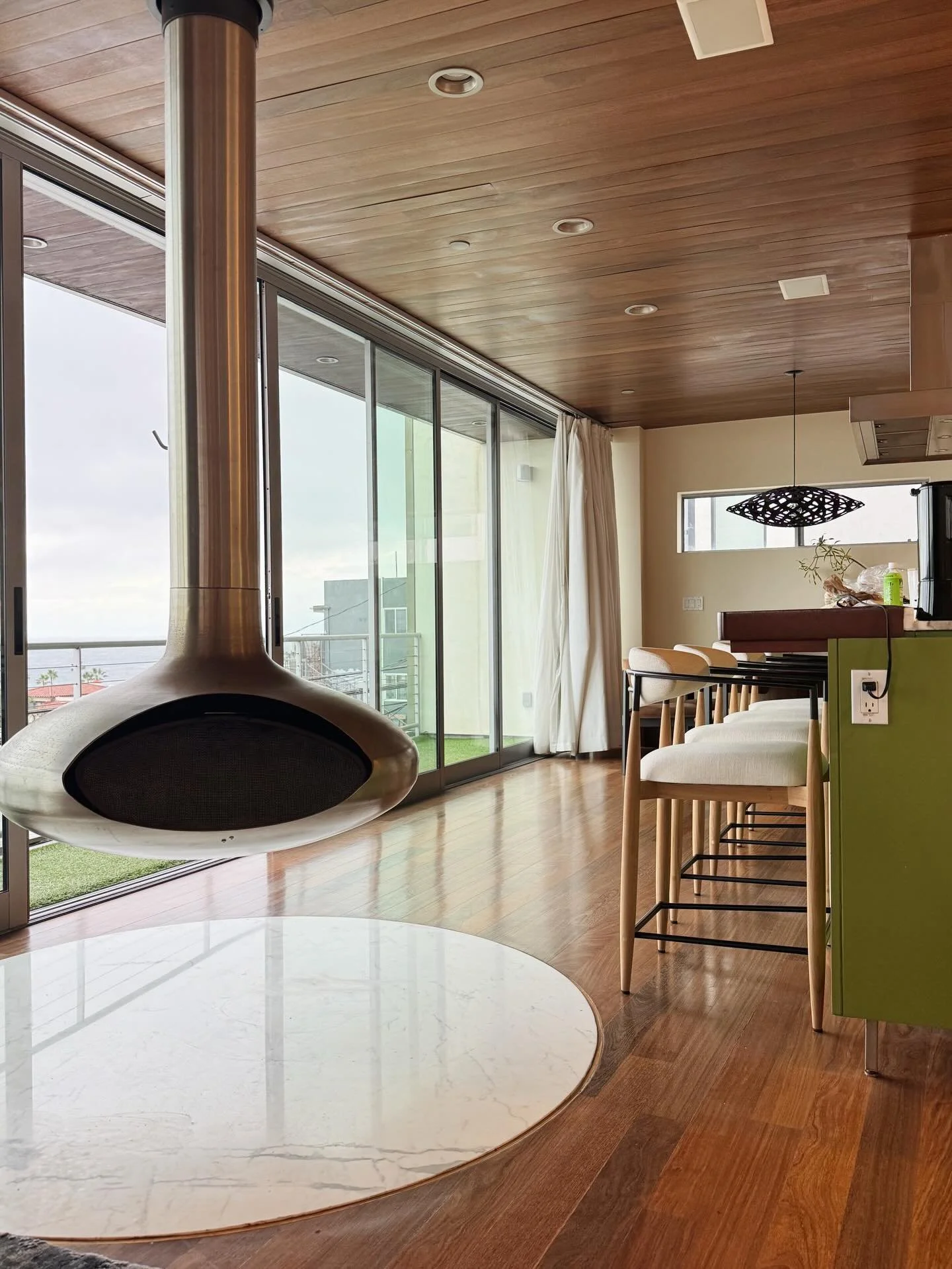 iPhone pics from the Manhattan beach project. Got this stylish family all set up in their new home right by the beach and shops. Ready for their next chapter 🫶🏼