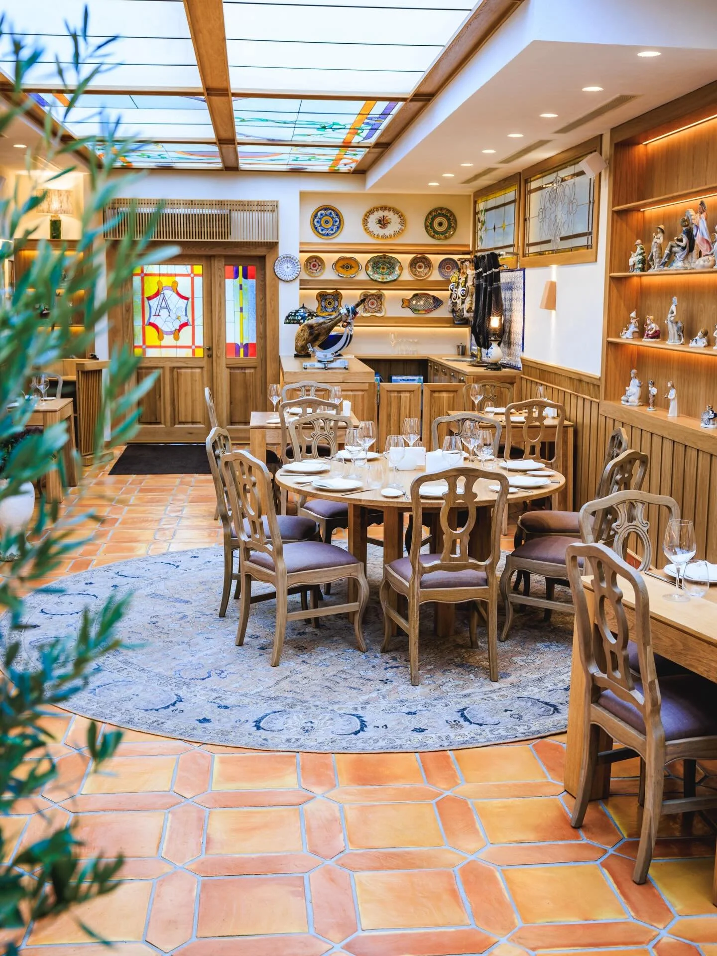 Автентична испанска атмосфера, създадена за споделяне.

Очакваме ви в Азахар. 🇪🇸