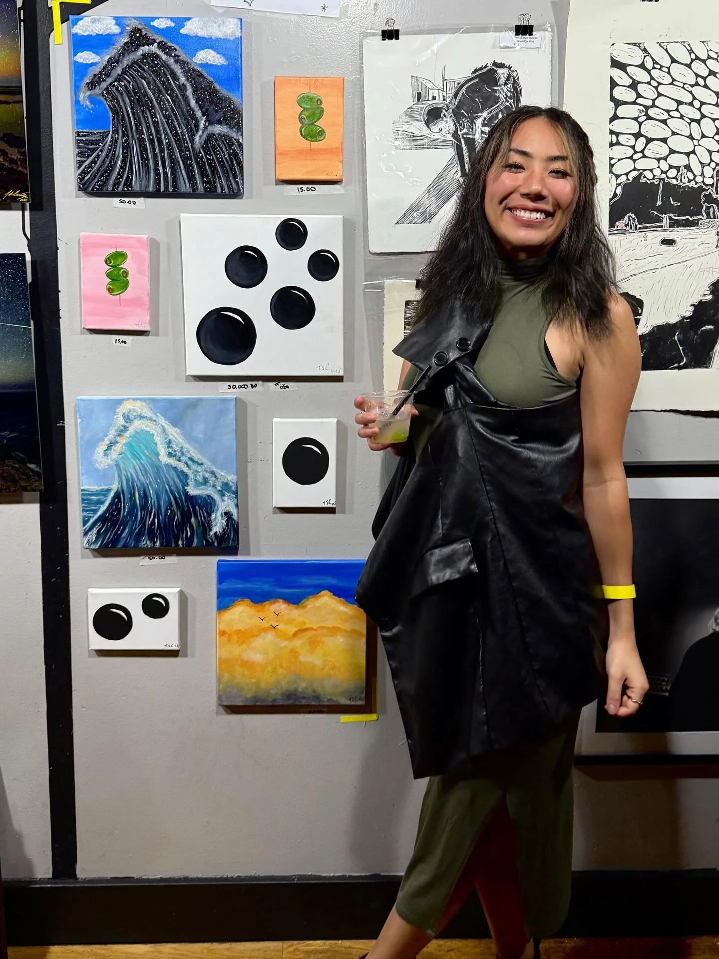 Had so much fun at my very first art show here in SF, met so many talented and creative artists in this city !! @pancakesandbooze 
Thank you for those who came to support me 🫶🏽💕 
Can&rsquo;t wait for more frrrrr 🪩