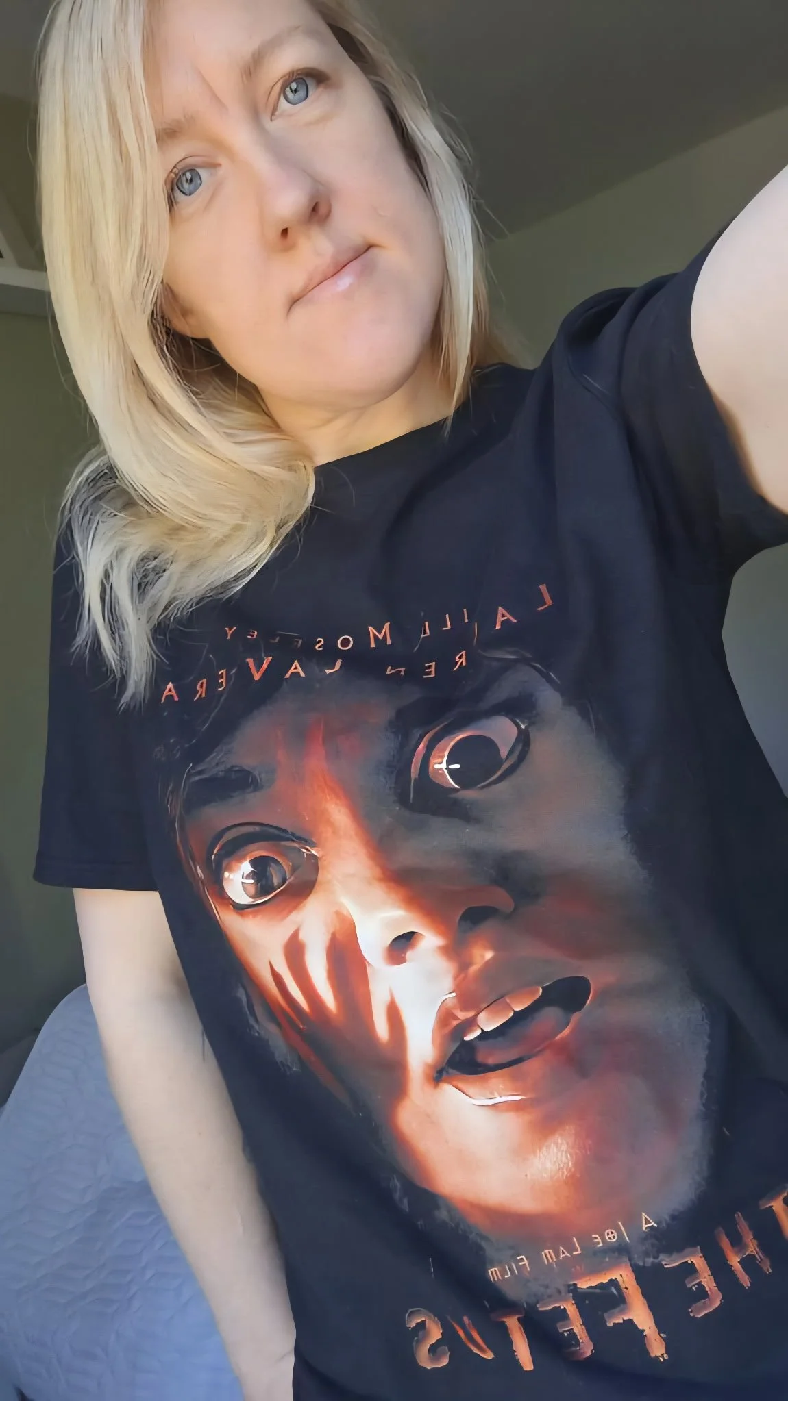 the-fetus-lauren-lavera-t-shirt-lifestyle-photo-04.JPG